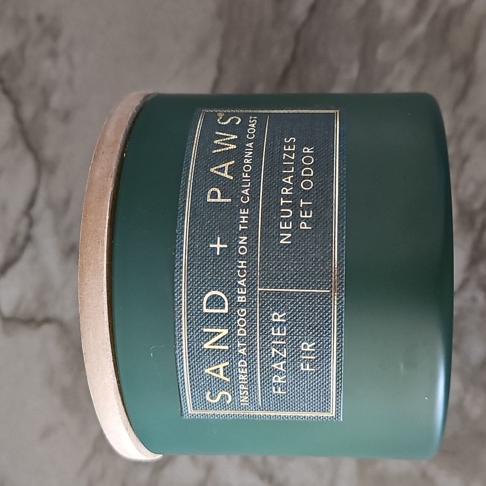 Sand & Paws 2-Wick Candle ~ Frazier Fir ~ Odor Neutralizer